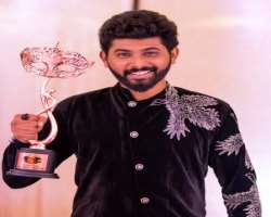 He won an award at Vijay Tele Awards event in April 2023.